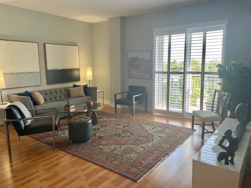 Image 5 of 60 For 2609 14th Ave  402