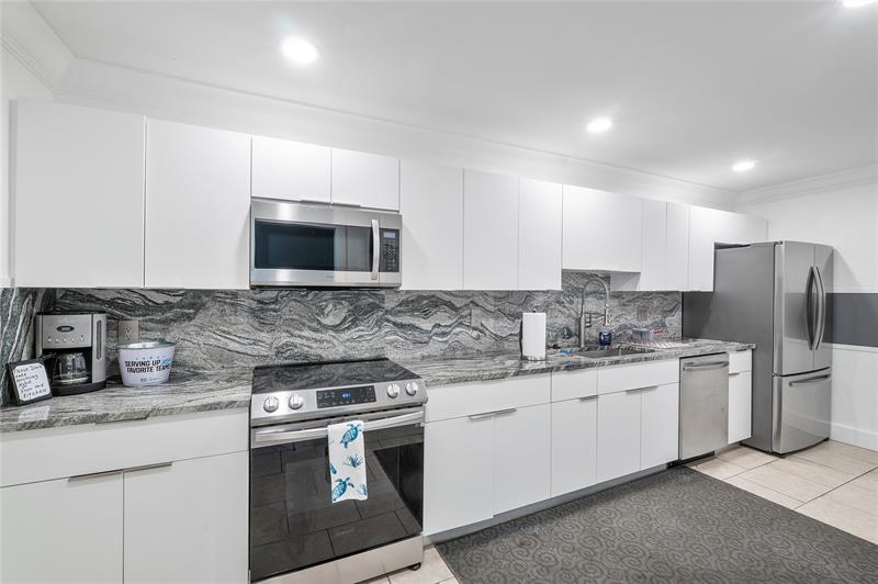 Image 24 of 25 For 119 19th Ct  114g