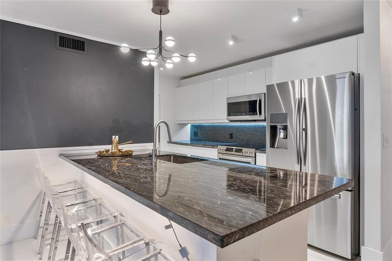 Image 3 of 25 For 119 19th Ct  114g