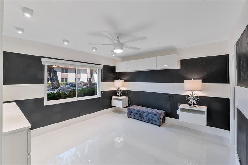 Image 7 of 25 For 119 19th Ct  114g