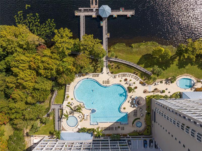 Image 15 of 92 For 13415 Blue Heron Beach Dr  1401