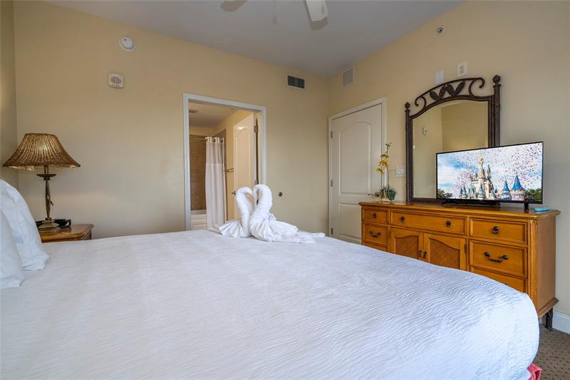 Image 40 of 92 For 13415 Blue Heron Beach Dr  1401