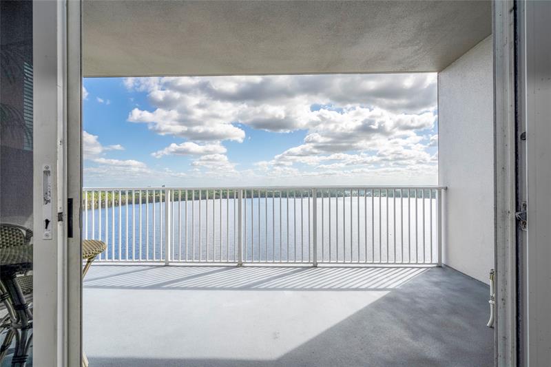 Image 77 of 92 For 13415 Blue Heron Beach Dr  1401