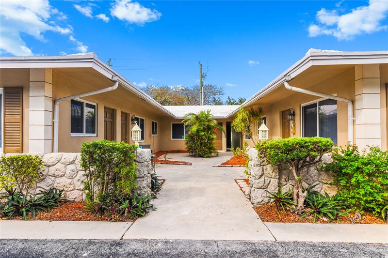 Image 3 of 18 For 4751 21st Ter  3