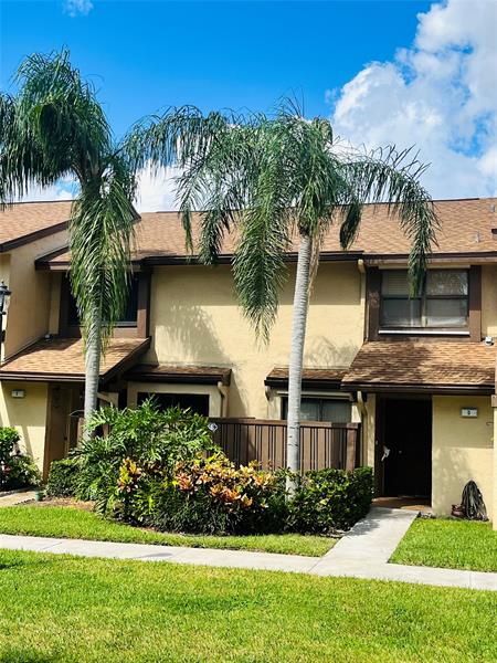 Image 3 of 14 For 3966 Cocoplum Cir  D