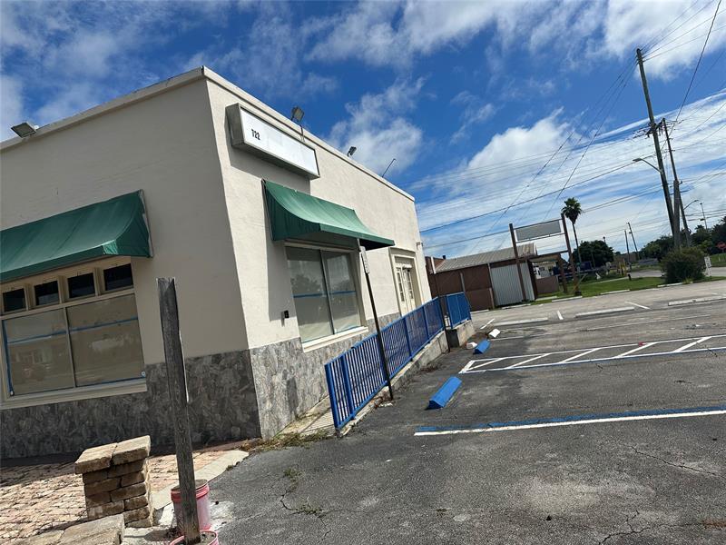 Image 4 of 9 For 722 Us Highway 1