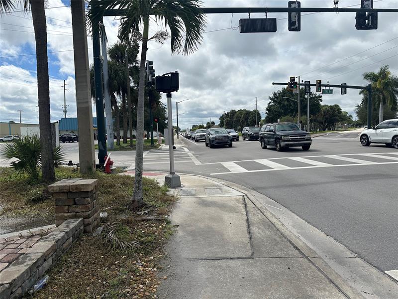 Image 5 of 9 For 722 Us Highway 1