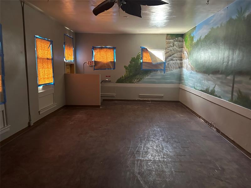 Image 6 of 9 For 722 Us Highway 1