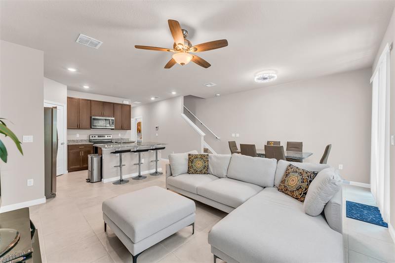 Image 13 of 39 For 5659 Enclave Dr
