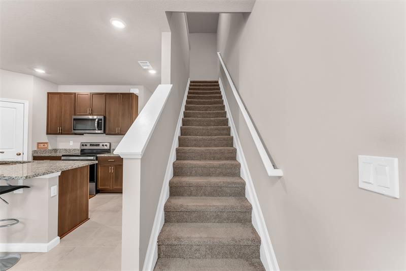 Image 20 of 39 For 5659 Enclave Dr