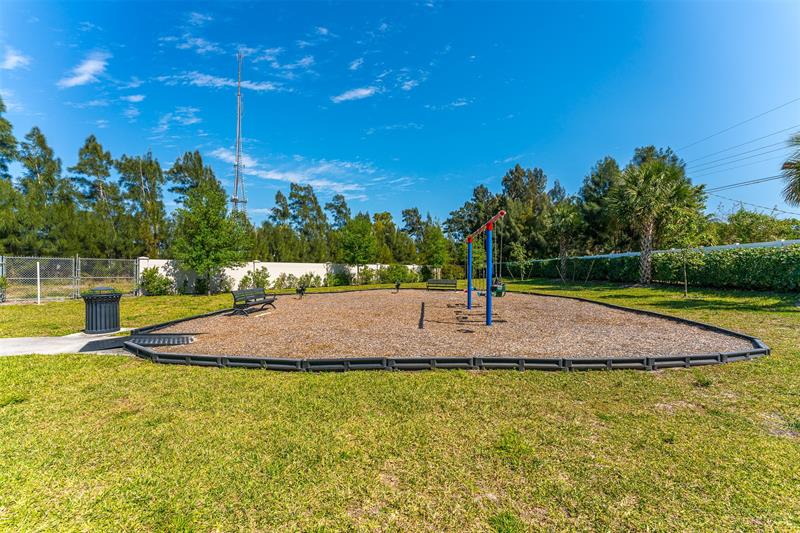 Image 35 of 39 For 5659 Enclave Dr