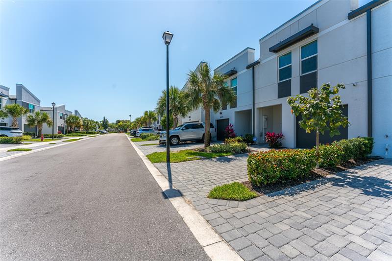 Image 38 of 39 For 5659 Enclave Dr