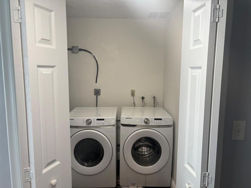 Image 3 of 7 For 1740 60th Ave  8