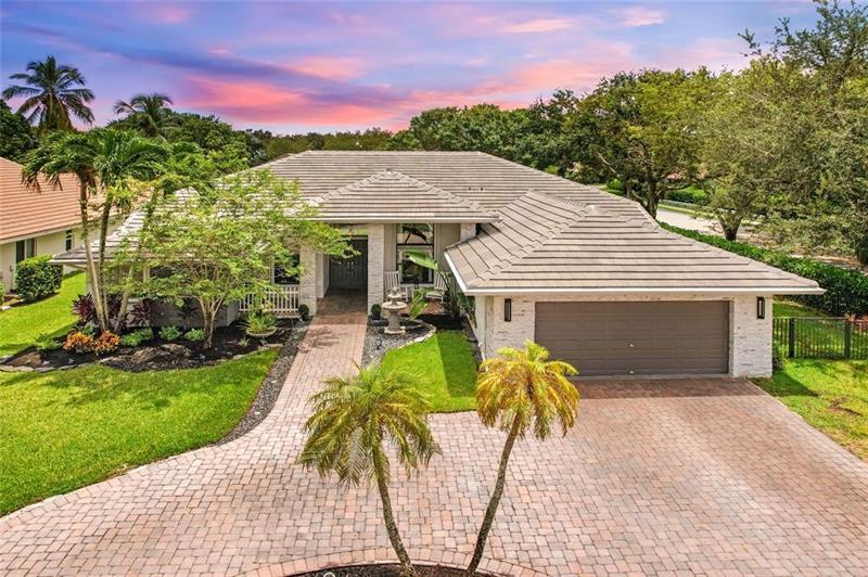 Details for 4911 96th Dr, Coral Springs, FL 33076