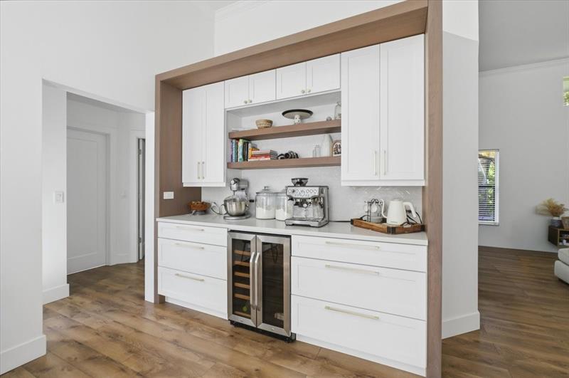 Image 12 of 39 For 4911 96th Dr