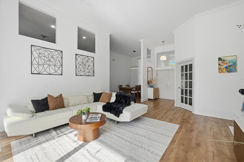 Image 3 of 39 For 4911 96th Dr