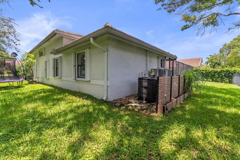 Image 33 of 39 For 4911 96th Dr