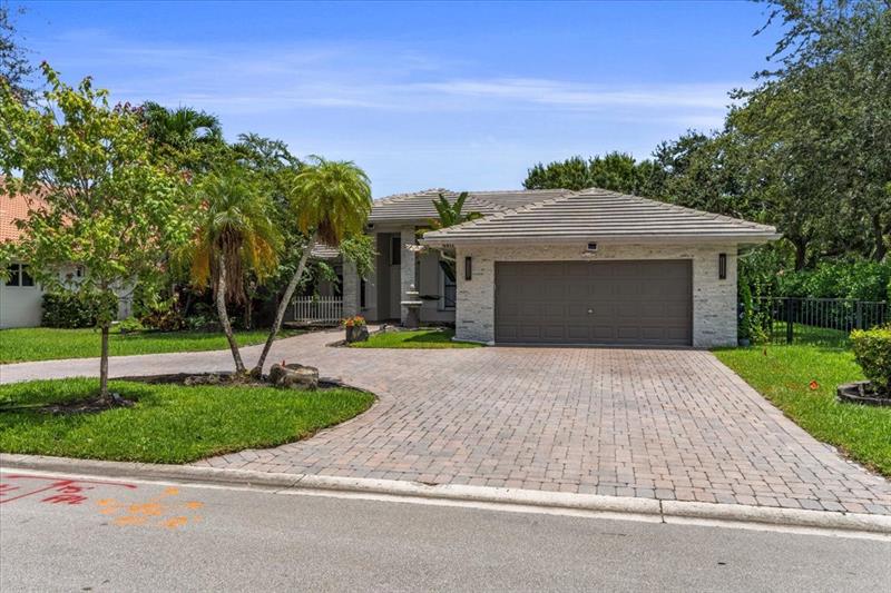 Image 35 of 39 For 4911 96th Dr