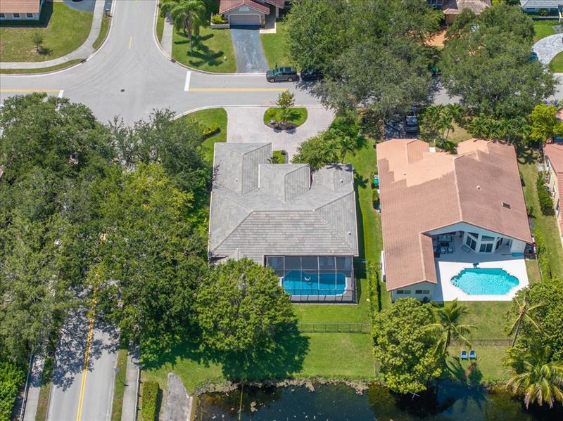 Image 37 of 39 For 4911 96th Dr