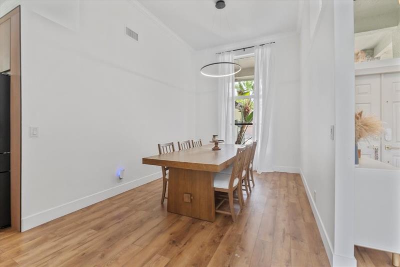 Image 6 of 39 For 4911 96th Dr