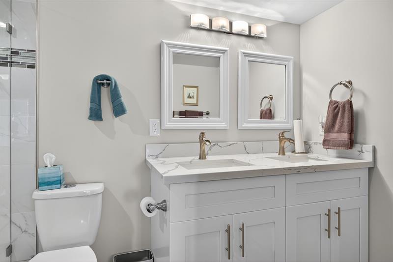 Image 10 of 73 For 3302 Aruba Way  H1