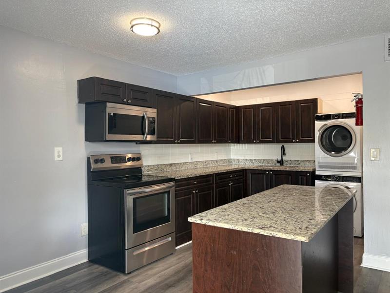 Details for 5801 17th Pl  12, Sunrise, FL 33313