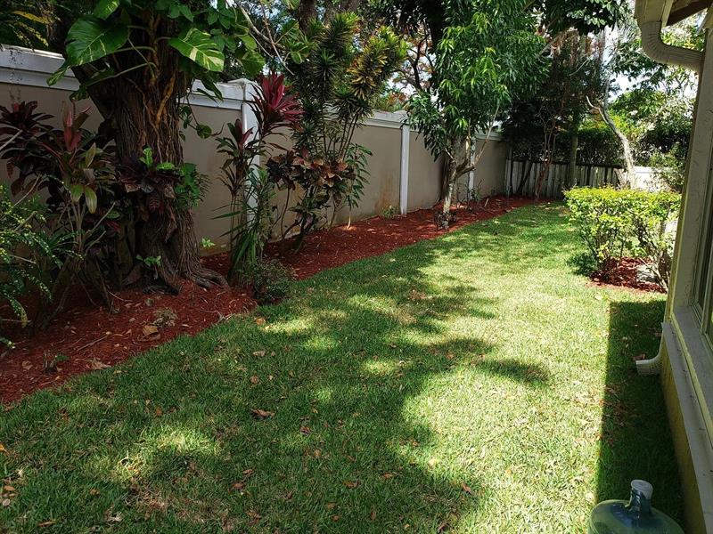 Image 11 of 17 For 10084 2nd St