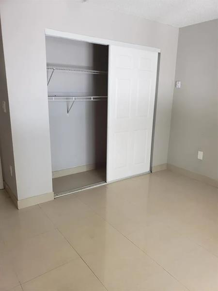 Image 5 of 17 For 10084 2nd St