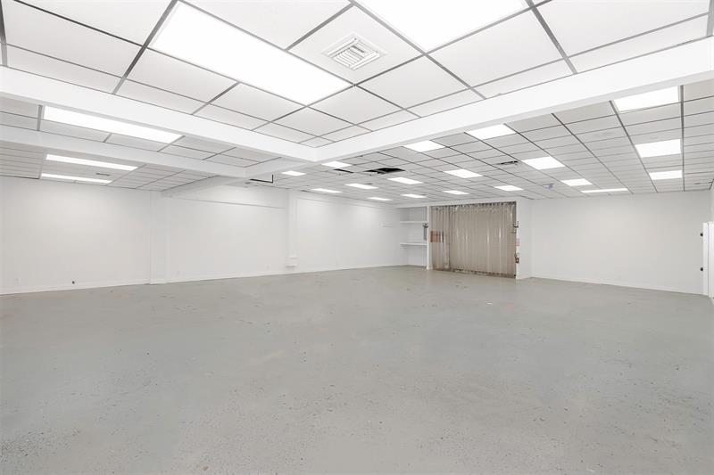 Image 11 of 45 For 3650 Coral Ridge Dr  102