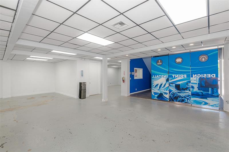 Image 15 of 45 For 3650 Coral Ridge Dr  102