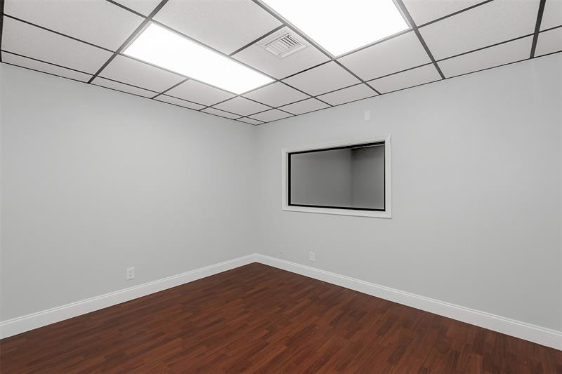 Image 34 of 45 For 3650 Coral Ridge Dr  102