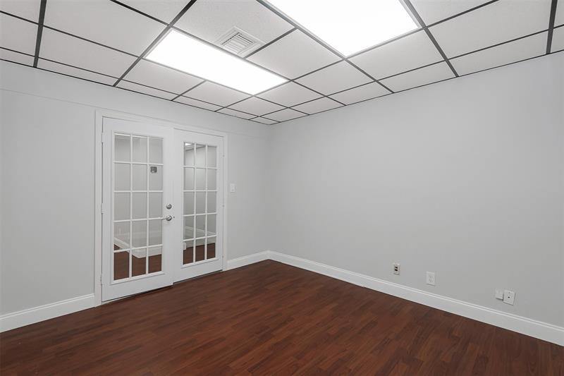 Image 35 of 45 For 3650 Coral Ridge Dr  102