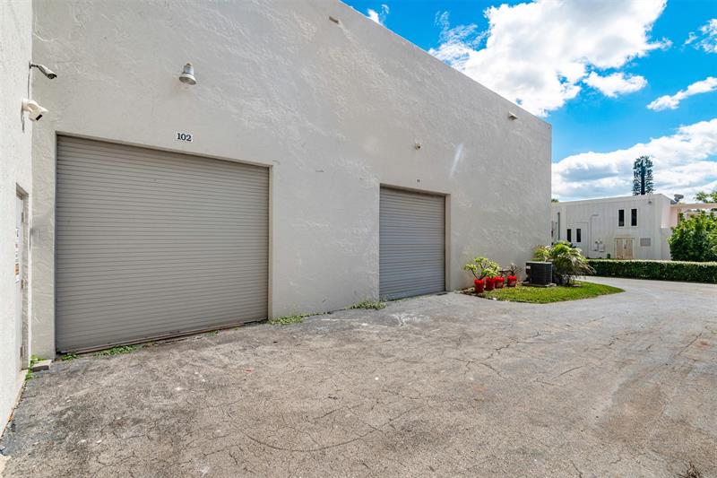 Image 5 of 45 For 3650 Coral Ridge Dr  102