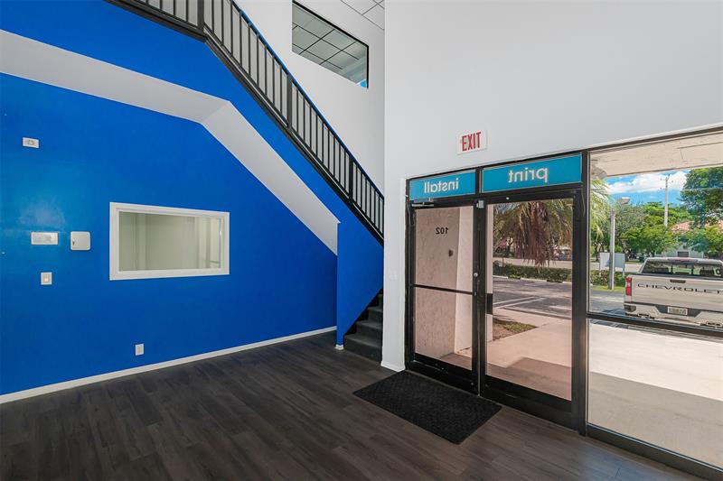 Image 8 of 45 For 3650 Coral Ridge Dr  102