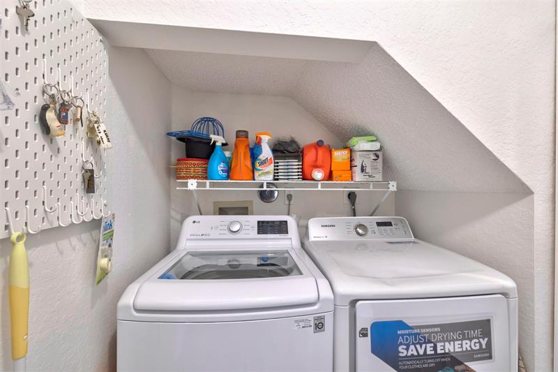 Image 30 of 52 For 11433 49th Drive