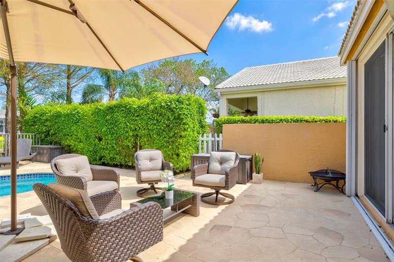 Image 35 of 52 For 11433 49th Drive