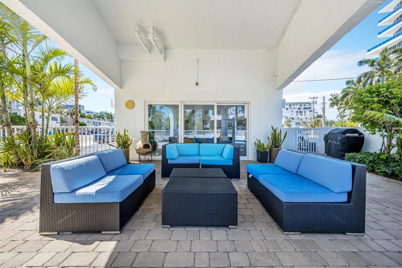 Image 20 of 21 For 720 Bayshore Dr  304