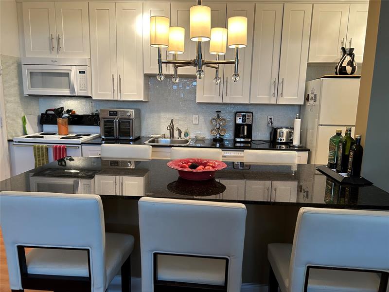 Image 3 of 20 For 1821 62nd St  331