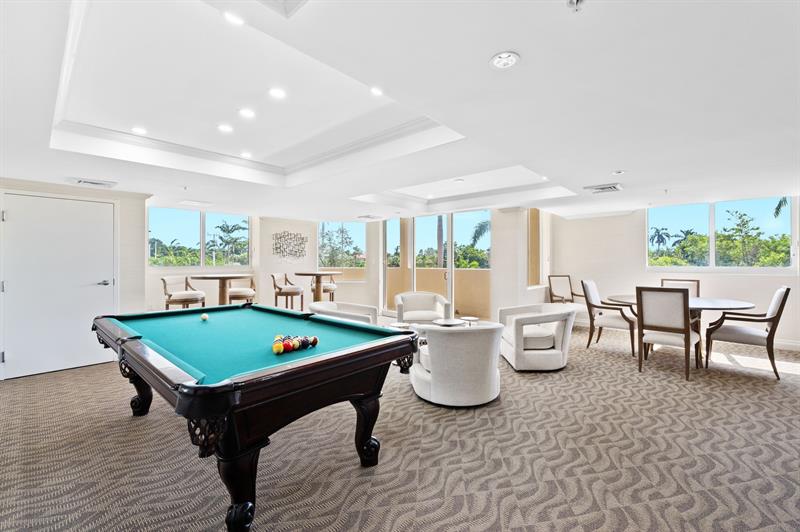 Image 34 of 43 For 2011 Ocean Blvd  206