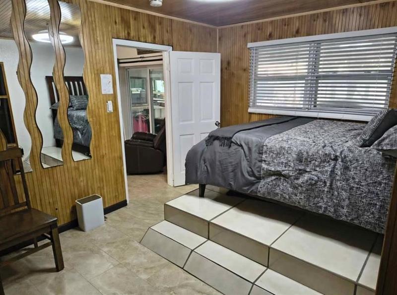 Image 10 of 14 For 5741 24th Ave  A