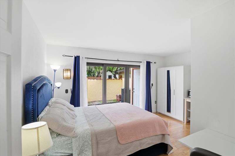 Image 44 of 50 For 7793 Grande St  7793