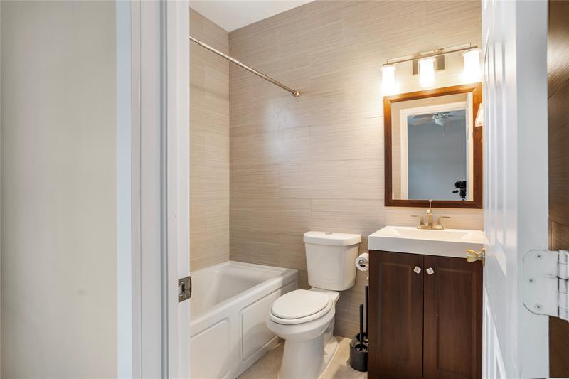 Image 19 of 23 For 1160 100th Ave  1160