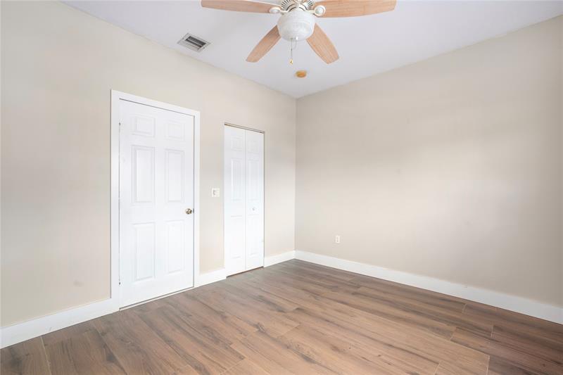 Image 20 of 23 For 1160 100th Ave  1160