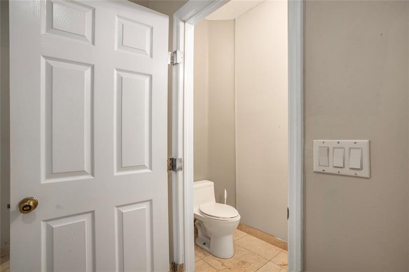 Image 4 of 23 For 1160 100th Ave  1160