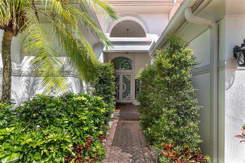 Image 12 of 77 For 12307 49th St