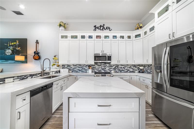 Image 24 of 77 For 12307 49th St