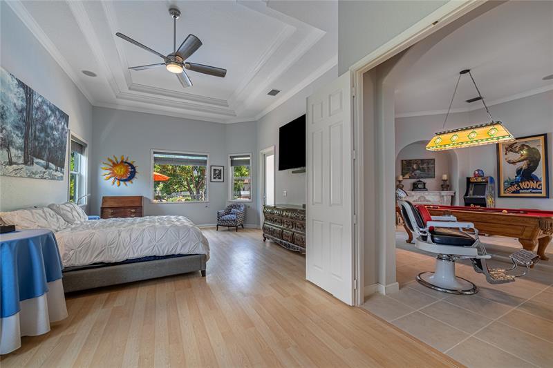 Image 31 of 77 For 12307 49th St