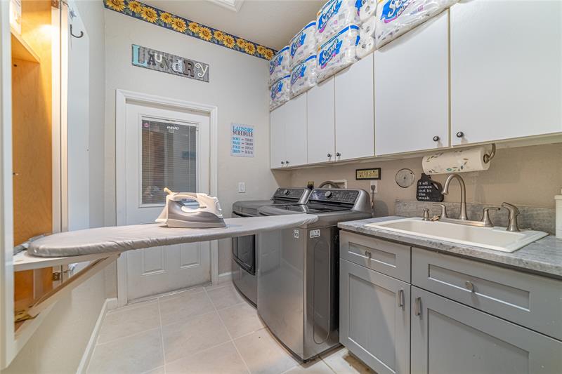 Image 59 of 77 For 12307 49th St