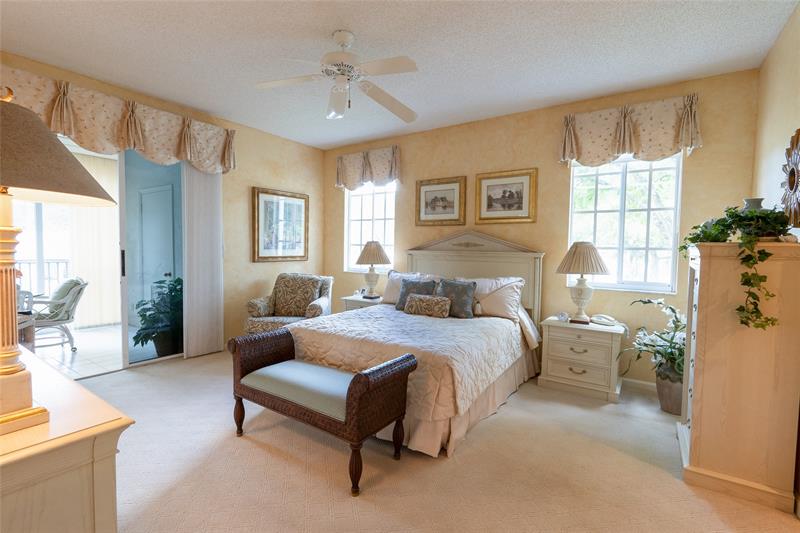 Image 12 of 24 For 4126 Palm Aire Dr  262d