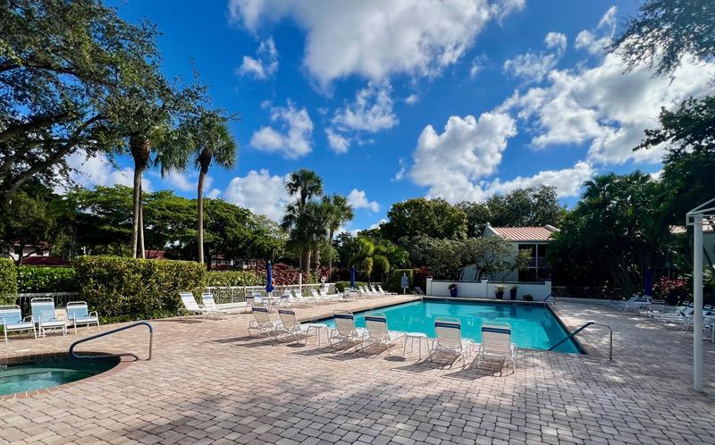 Image 24 of 24 For 4126 Palm Aire Dr  262d